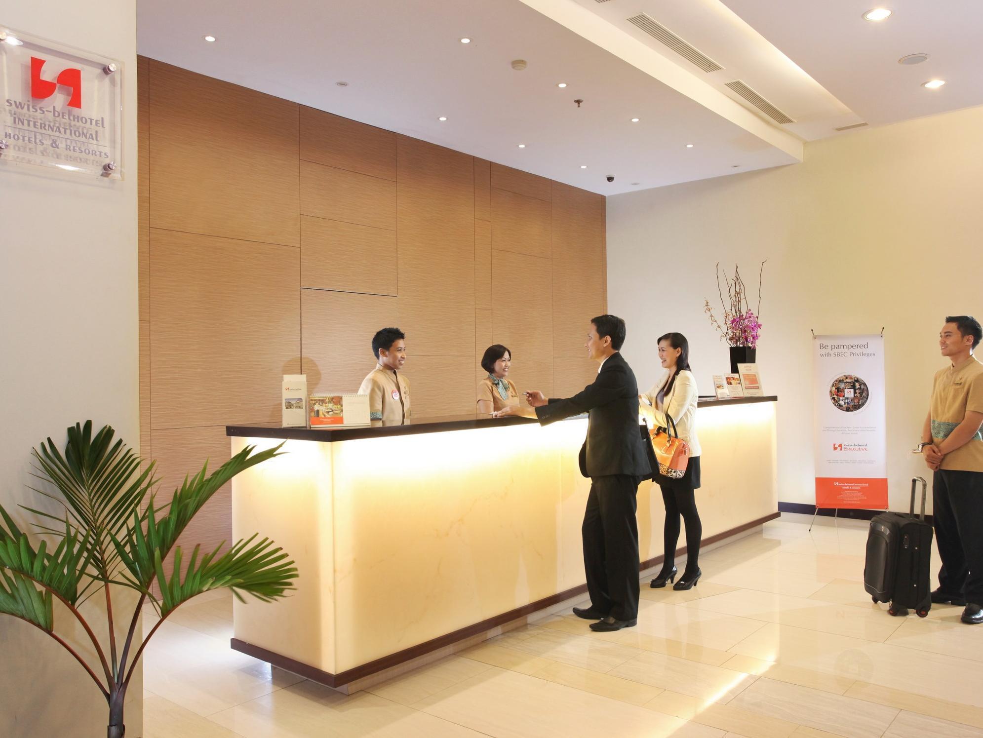 Swiss-Belinn Pangkalanbuun Kültér fotó
