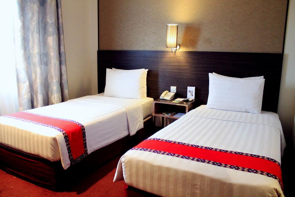 Swiss-Belinn Pangkalanbuun Kültér fotó