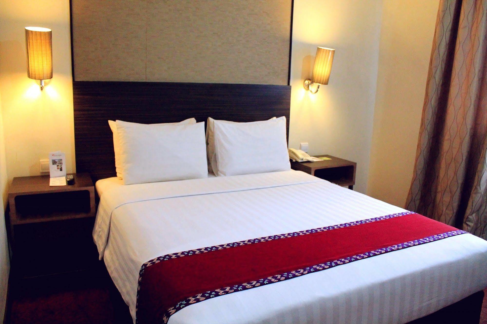 Swiss-Belinn Pangkalanbuun Kültér fotó
