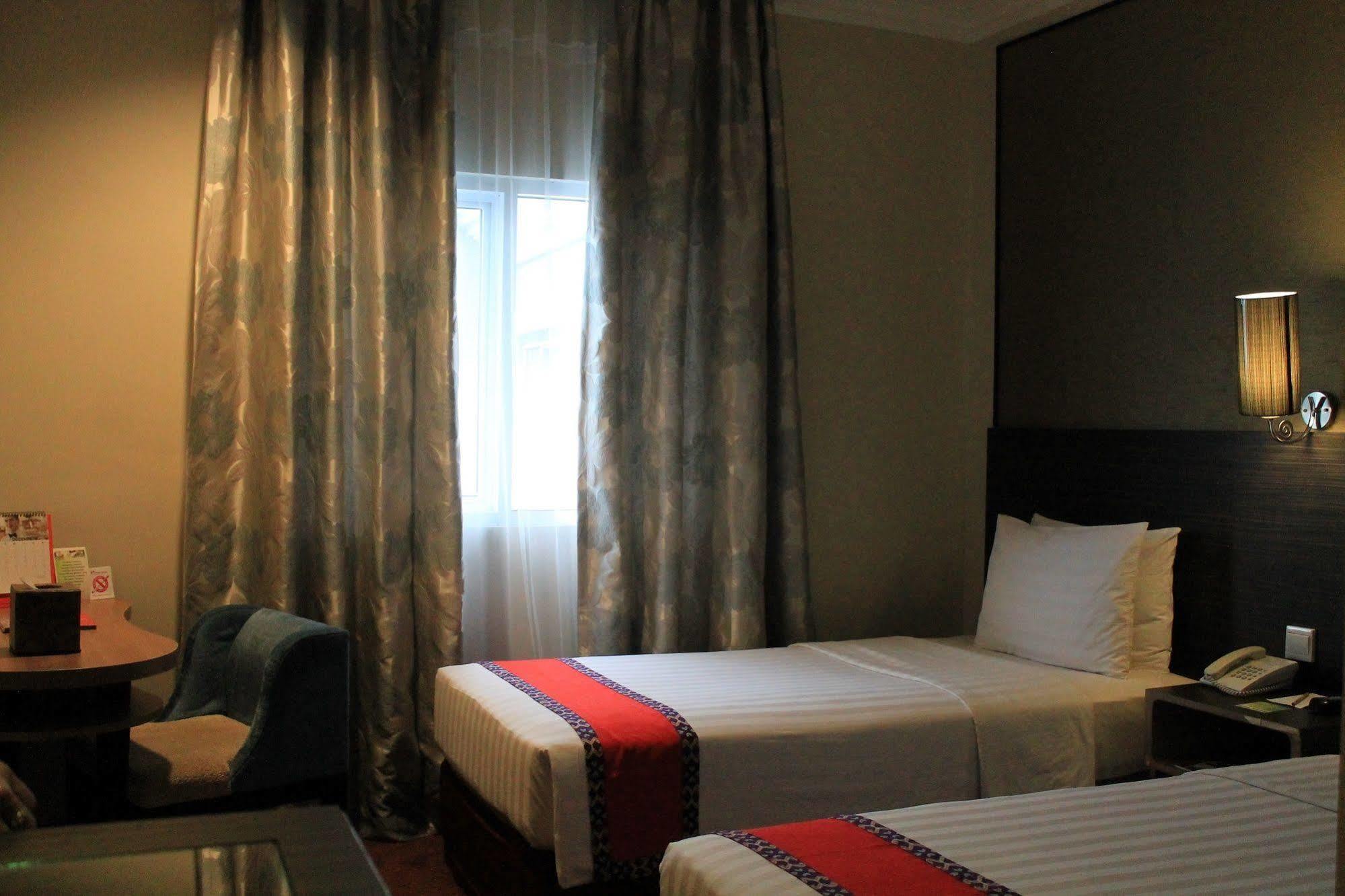 Swiss-Belinn Pangkalanbuun Kültér fotó